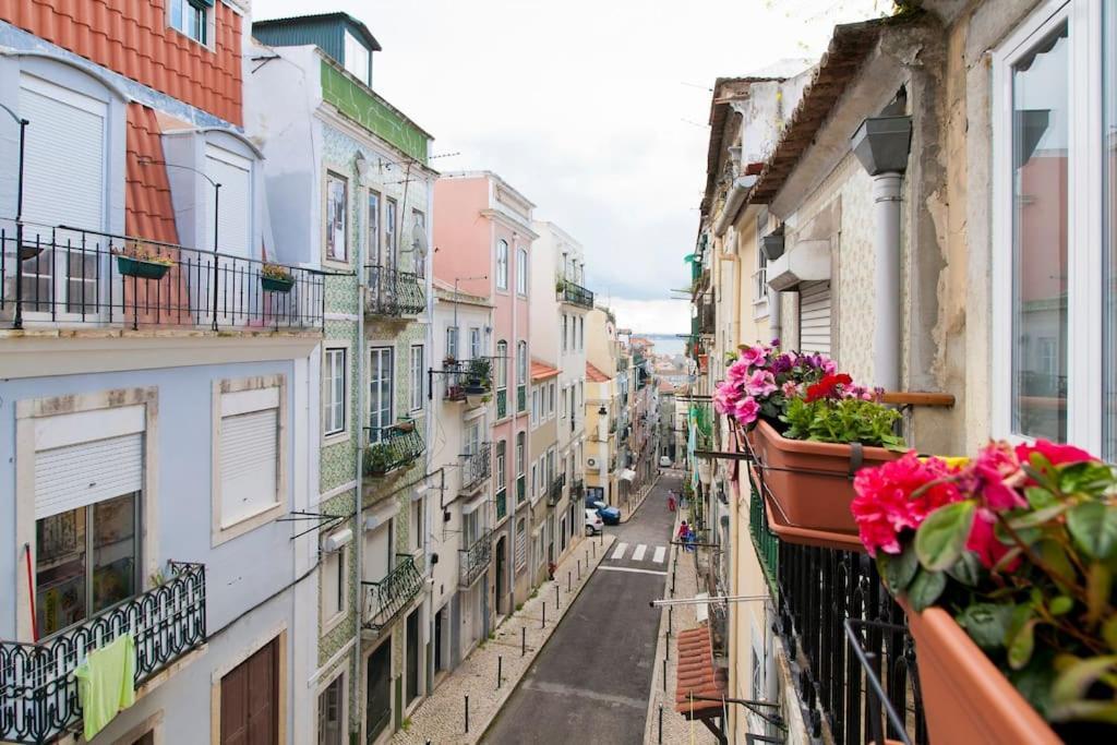 Lisbon Sant'Anna Apartments Екстер'єр фото
