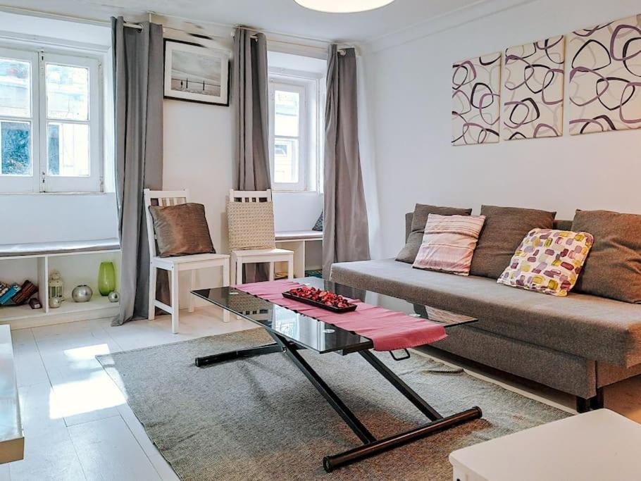Lisbon Sant'Anna Apartments Екстер'єр фото